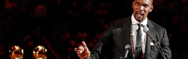 开云APP-即将迈入名人堂！波什的生涯就是NBA长人演变史